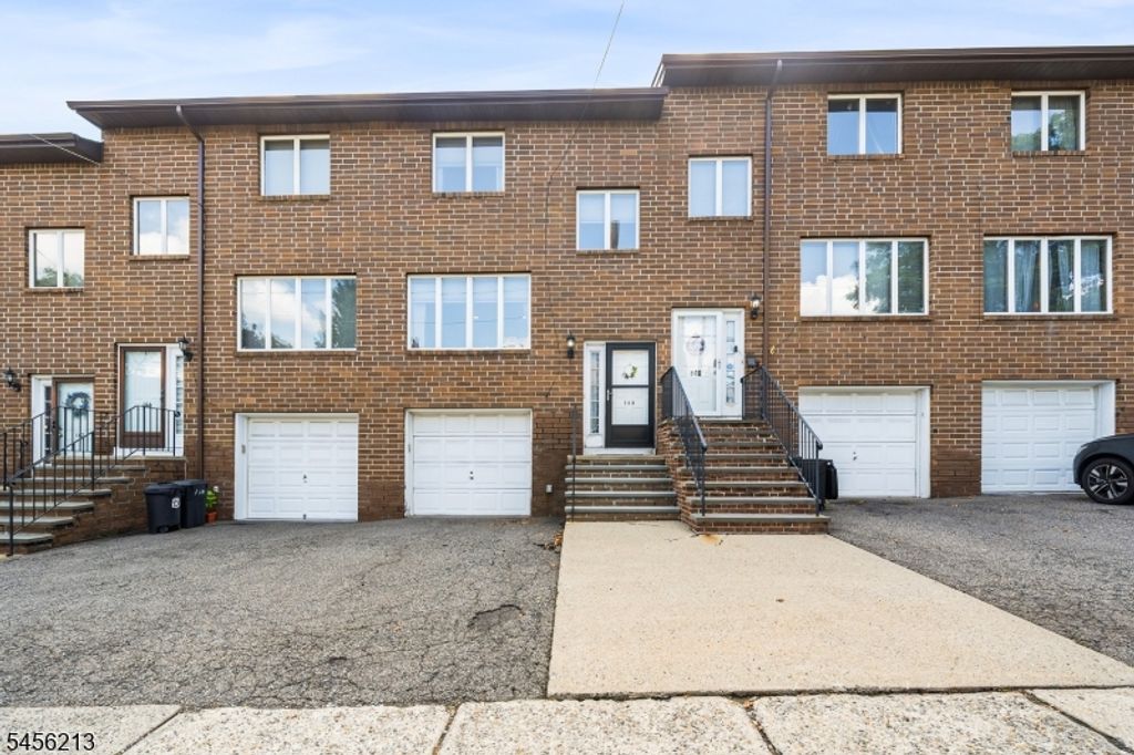 146 Main St A04, East Rutherford Boro, NJ 07073 — exterior