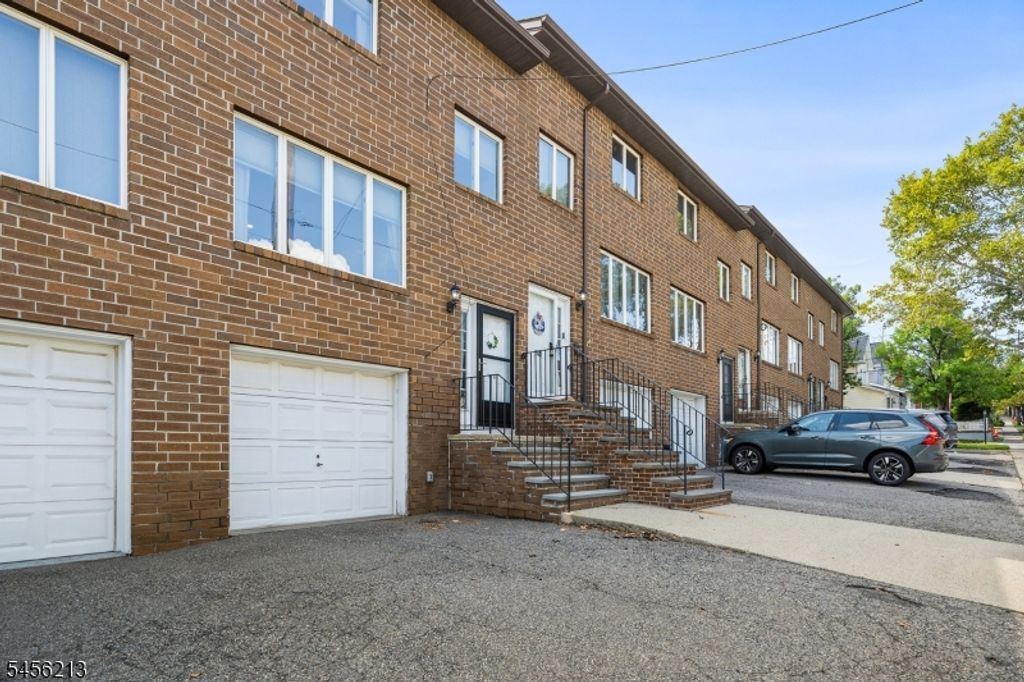 146 Main St A04, East Rutherford Boro, NJ 07073 — photo 2