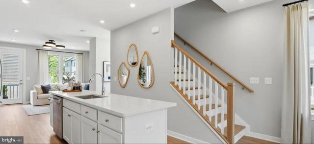 3738 DISTRICT DR, Woodbridge, VA 22193