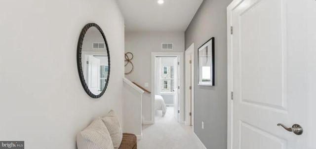 3738 DISTRICT DR, Woodbridge, VA 22193