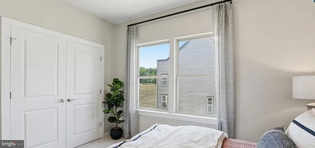 3738 DISTRICT DR, Woodbridge, VA 22193