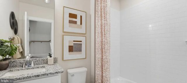 3738 DISTRICT DR, Woodbridge, VA 22193