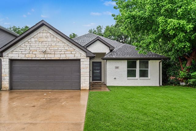 4519 Yancy Street, Dallas, TX 75216