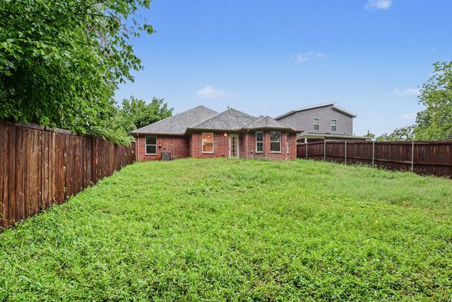 4519 Yancy Street, Dallas, TX 75216