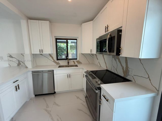 2350 SW 22nd Avenue, Miami, FL 33145