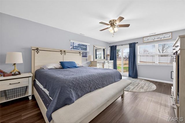 6750 Foxshire Drive, Florissant, MO 63033