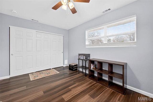 6750 Foxshire Drive, Florissant, MO 63033