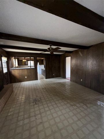 3201 N Meridian Court, Oklahoma City, OK 73122