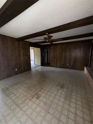 3201 N Meridian Court, Oklahoma City, OK 73122