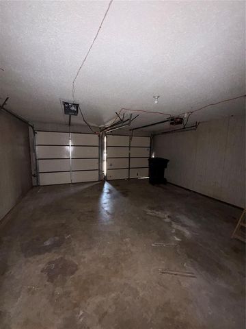 3201 N Meridian Court, Oklahoma City, OK 73122