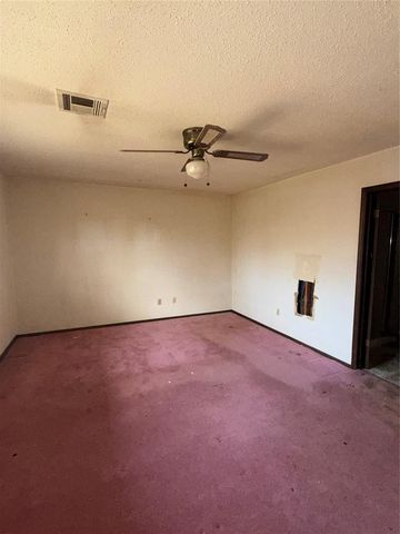 3201 N Meridian Court, Oklahoma City, OK 73122