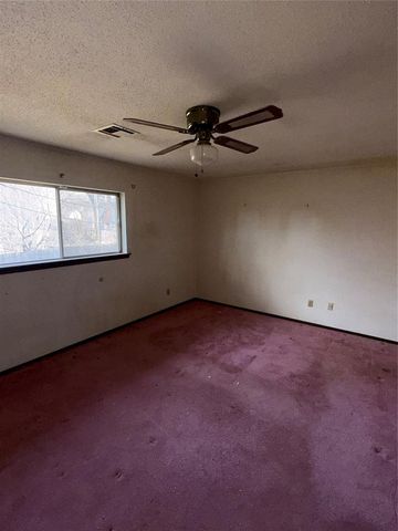 3201 N Meridian Court, Oklahoma City, OK 73122