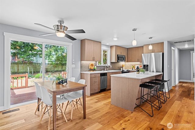 8629 223rd Street SW, Edmonds, WA 98026