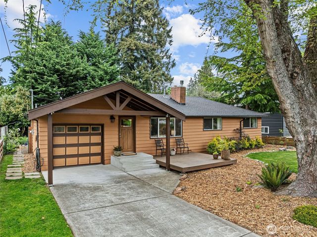 8629 223rd Street SW, Edmonds, WA 98026