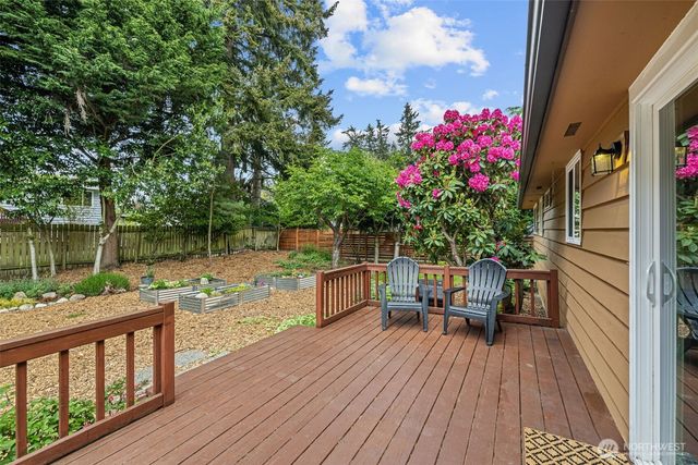 8629 223rd Street SW, Edmonds, WA 98026