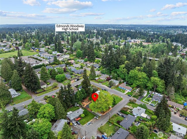 8629 223rd Street SW, Edmonds, WA 98026