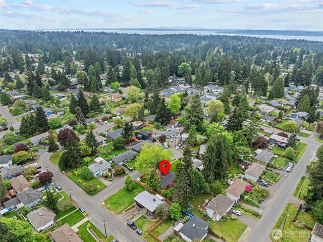 8629 223rd Street SW, Edmonds, WA 98026