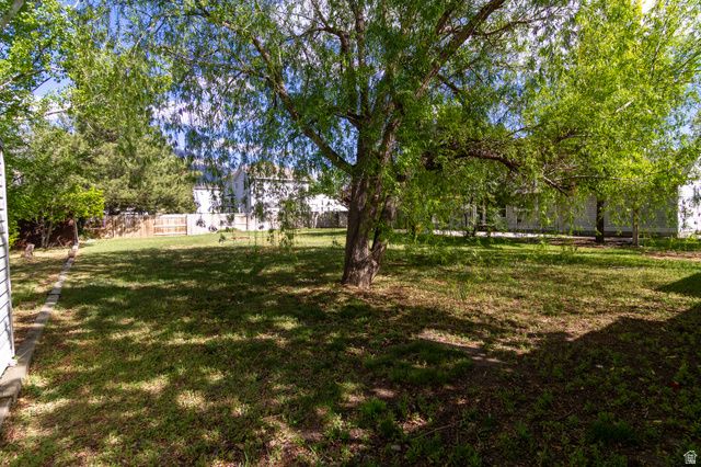 327 E 12600 S, Draper, UT 84020