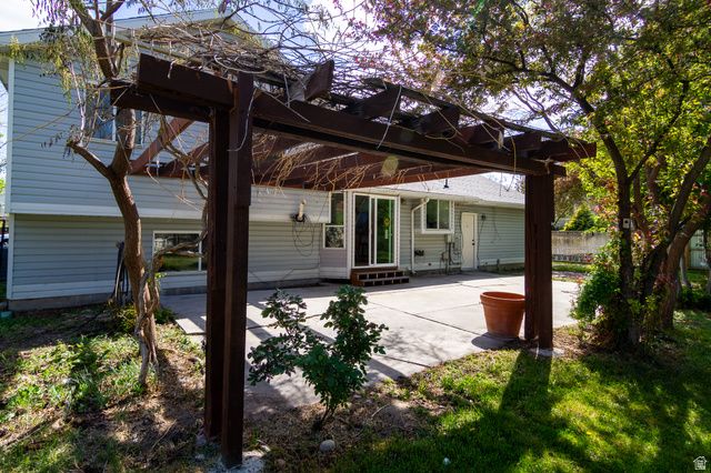 327 E 12600 S, Draper, UT 84020