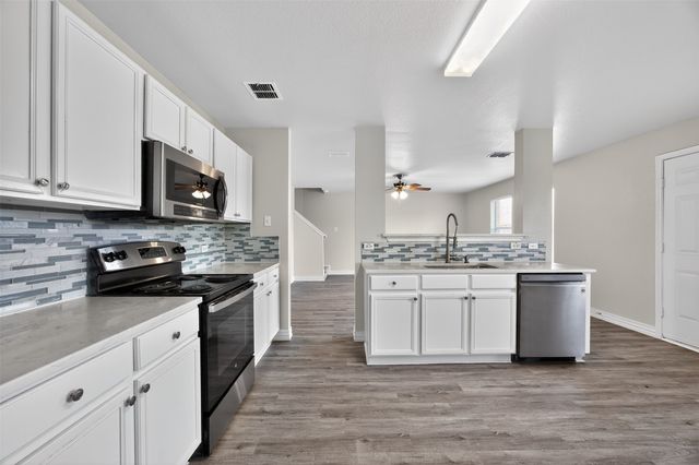 821 Preston Drive, Royse City, TX 75189