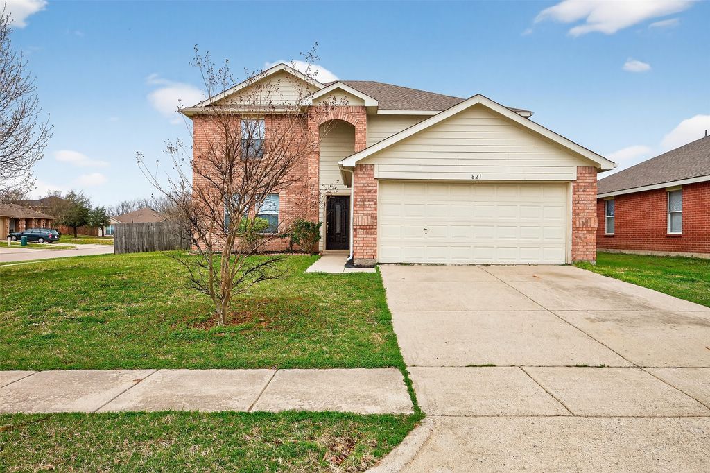 821 Preston Drive, Royse City, TX 75189