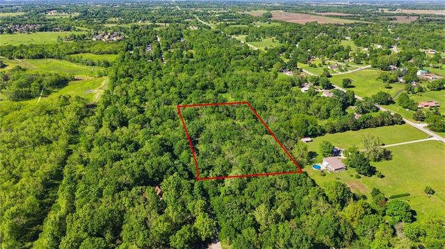 842 Kendall Road, Peculiar, MO 64078