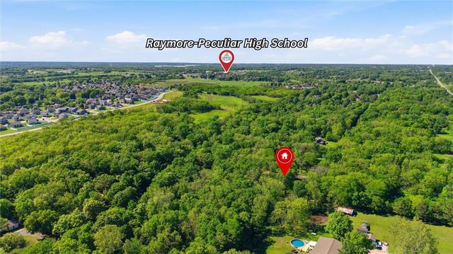 842 Kendall Road, Peculiar, MO 64078