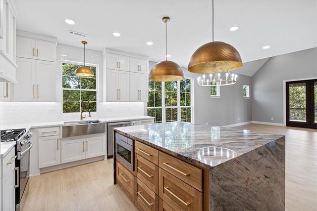 17 Sable Drive, Bella Vista, AR 72715