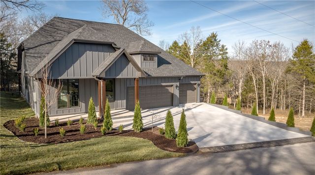 17 Sable Drive, Bella Vista, AR 72715