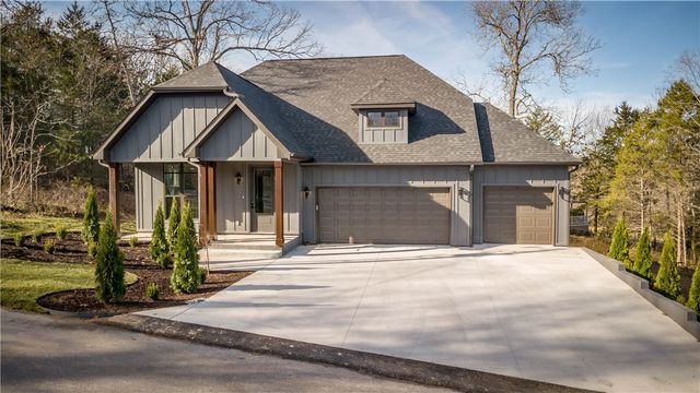 17 Sable Drive, Bella Vista, AR 72715