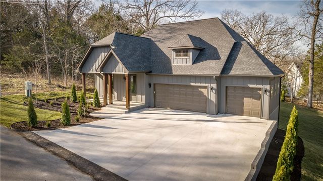 17 Sable Drive, Bella Vista, AR 72715