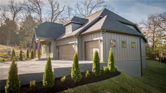 17 Sable Drive, Bella Vista, AR 72715