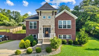 1416 Nightingale Ln, Goshen, KY 40026