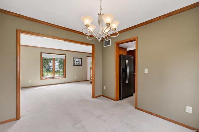 3008 Cumberland Way, Huntington, IN 46750