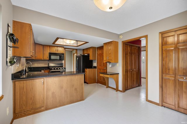 3008 Cumberland Way, Huntington, IN 46750