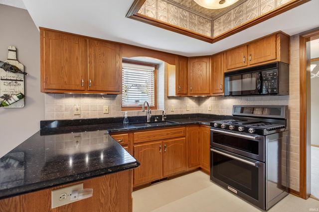 3008 Cumberland Way, Huntington, IN 46750