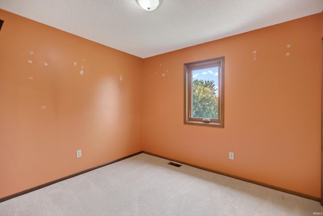 3008 Cumberland Way, Huntington, IN 46750
