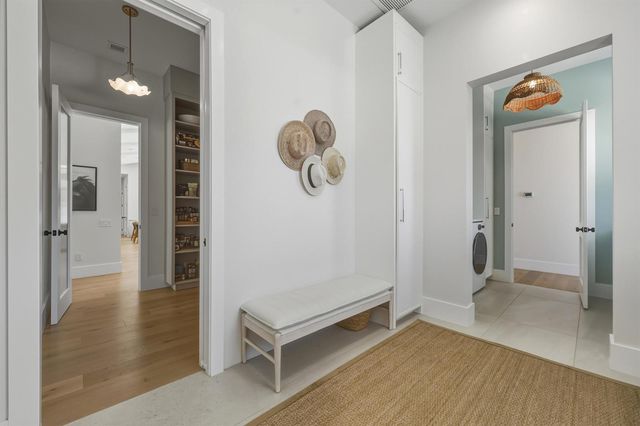 9120 Mockingbird Trail, Jupiter, FL 33478