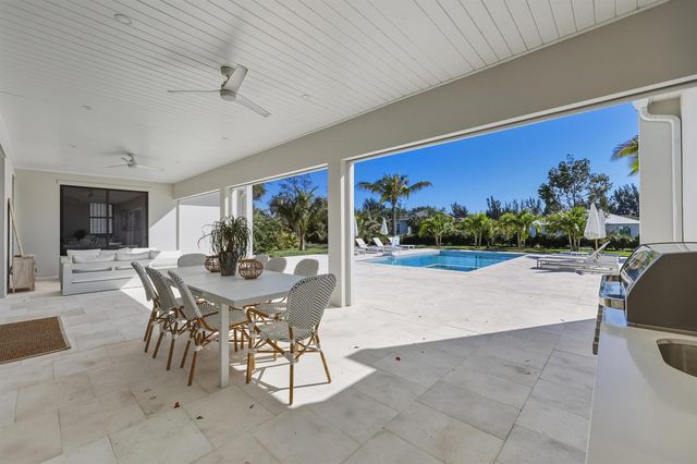 9120 Mockingbird Trail, Jupiter, FL 33478