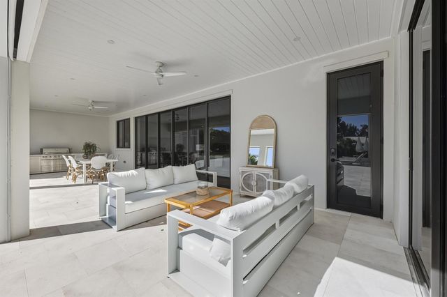 9120 Mockingbird Trail, Jupiter, FL 33478