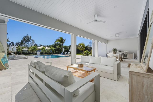 9120 Mockingbird Trail, Jupiter, FL 33478