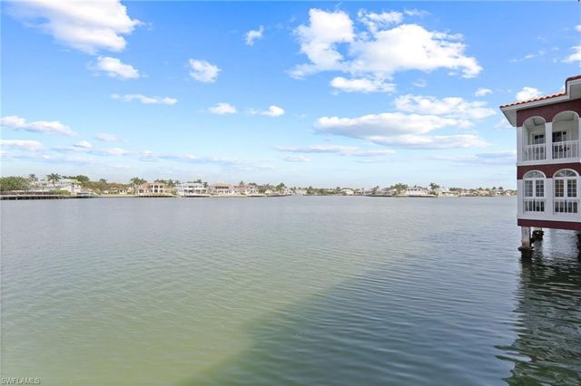 4000 GULF SHORE BLVD N 1500, Naples, FL 34103