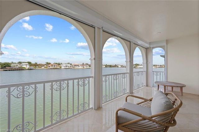 4000 GULF SHORE BLVD N 1500, Naples, FL 34103