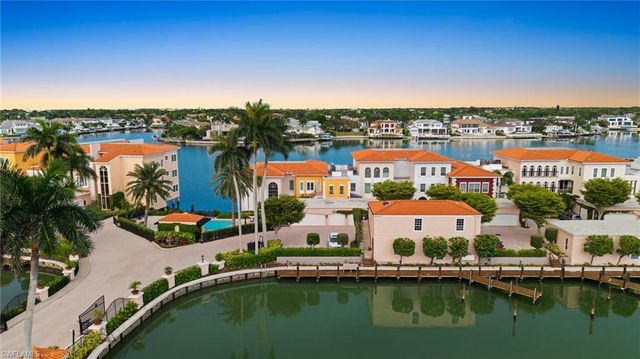 4000 GULF SHORE BLVD N 1500, Naples, FL 34103