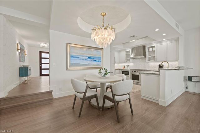 4000 GULF SHORE BLVD N 1500, Naples, FL 34103
