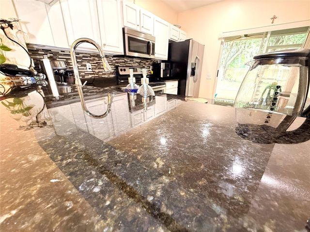 1120 KENNEWICK CT, Wesley Chapel, FL 33543