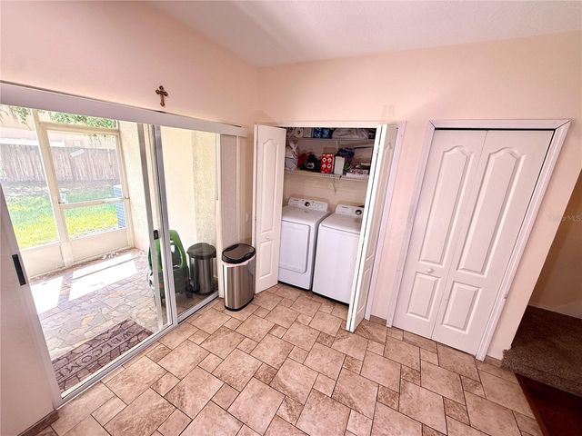 1120 KENNEWICK CT, Wesley Chapel, FL 33543