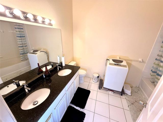 1120 KENNEWICK CT, Wesley Chapel, FL 33543