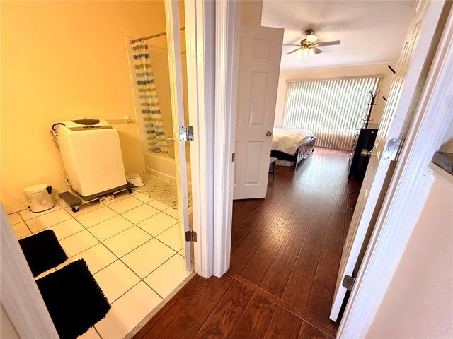1120 KENNEWICK CT, Wesley Chapel, FL 33543