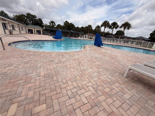 1120 KENNEWICK CT, Wesley Chapel, FL 33543
